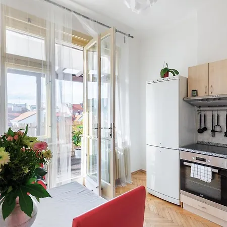 Castle View Appartement Praag