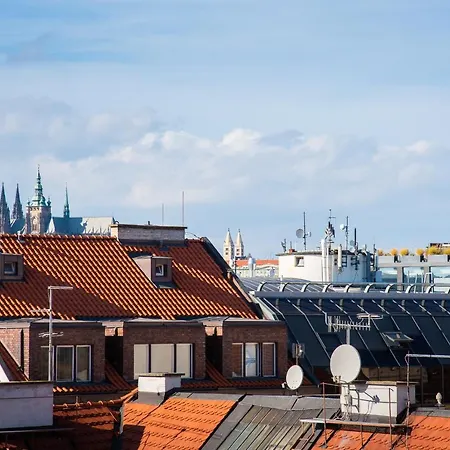 Castle View Apartment *